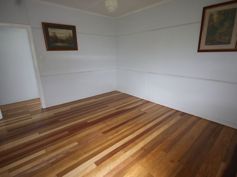 8 Cairns Street, Tully QLD 4854