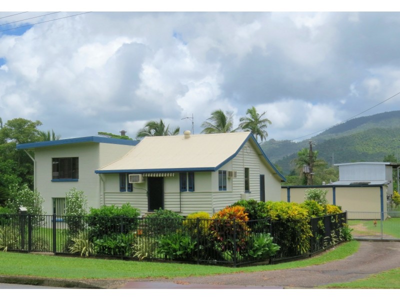 72 Bryant Street, Tully QLD 4854
