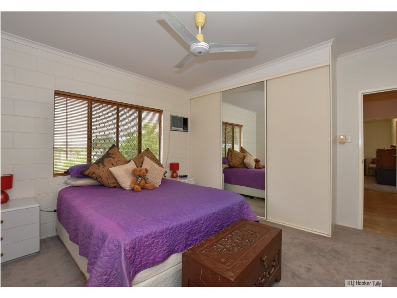 72 Bryant Street, Tully QLD 4854