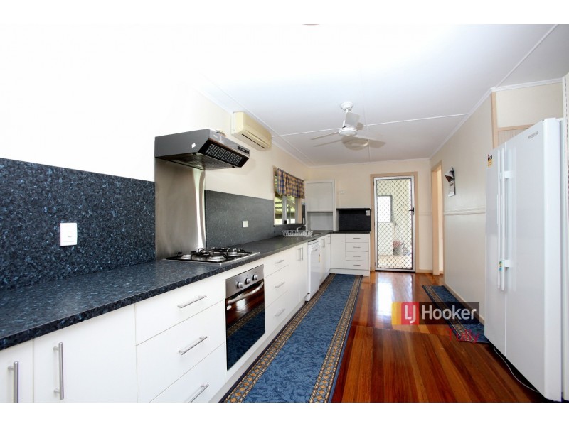 2 Bamber Street, Tully QLD 4854