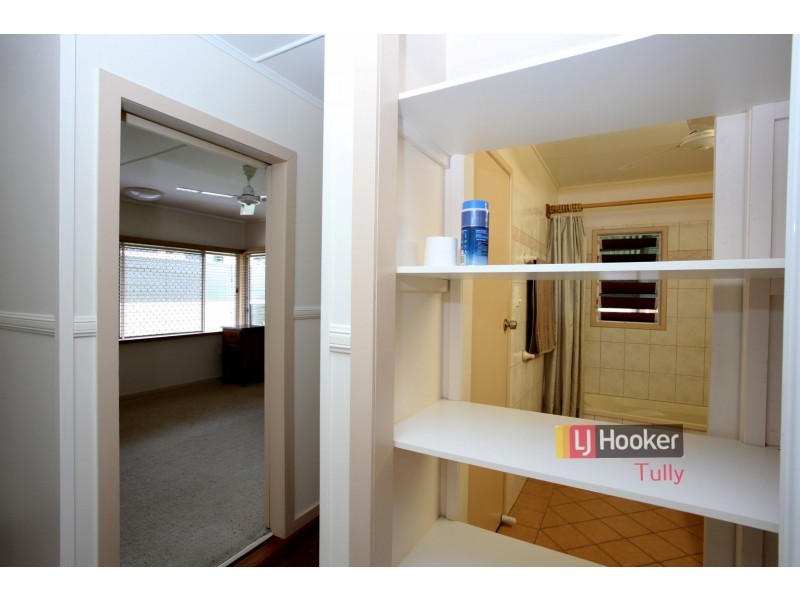 2 Bamber Street, Tully QLD 4854