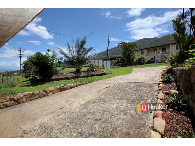 2 Bamber Street, Tully QLD 4854