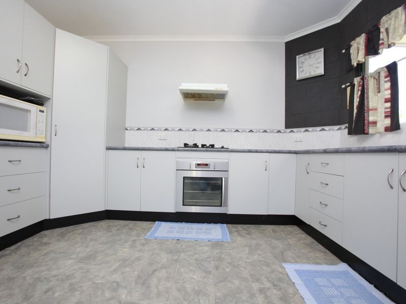 7 Dinan Close, Tully QLD 4854