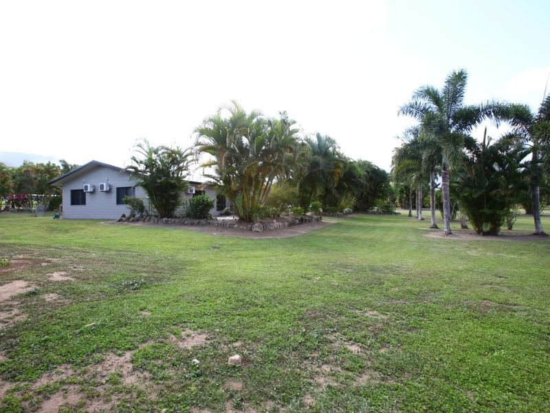 7 Dinan Close, Tully QLD 4854
