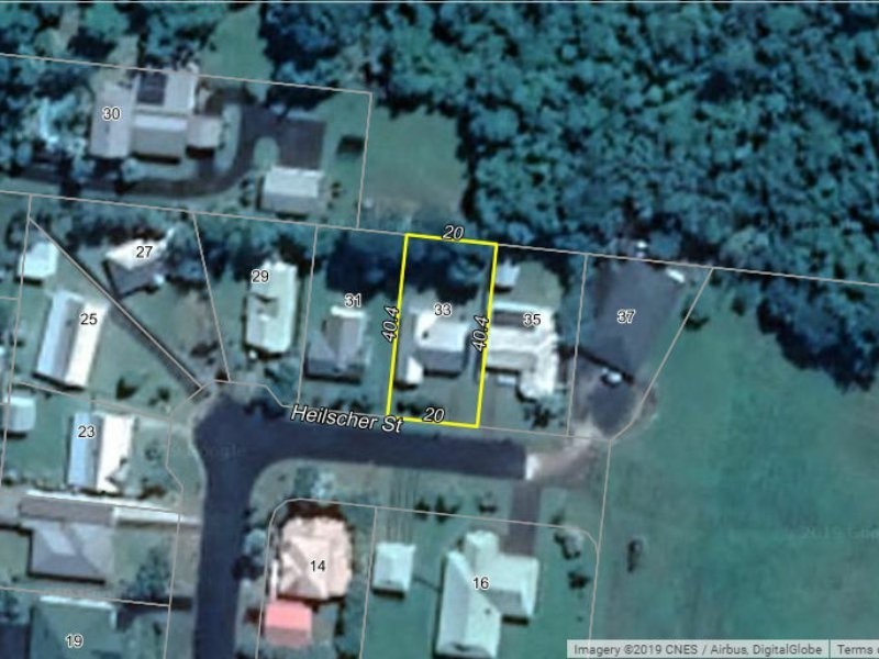 33 Hielscher Street, Tully QLD 4854