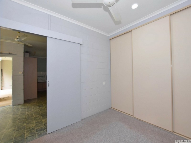 33 Hielscher Street, Tully QLD 4854