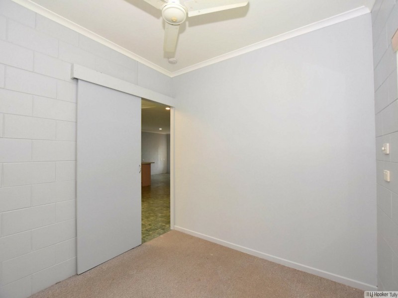 33 Hielscher Street, Tully QLD 4854