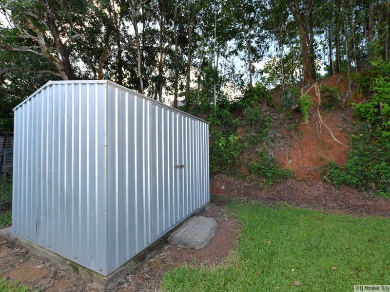 33 Hielscher Street, Tully QLD 4854