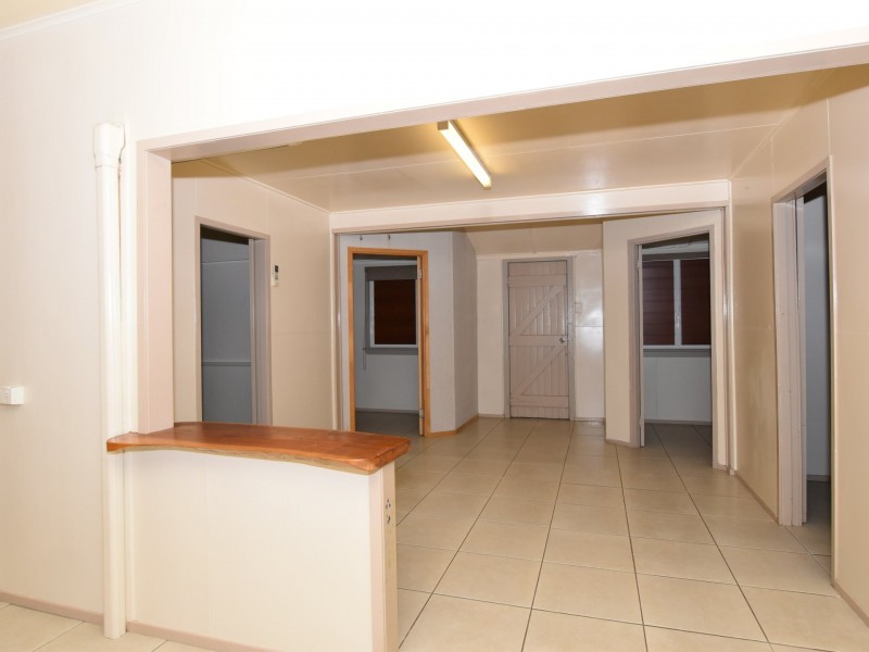 14 Davidson Road, Euramo QLD 4854