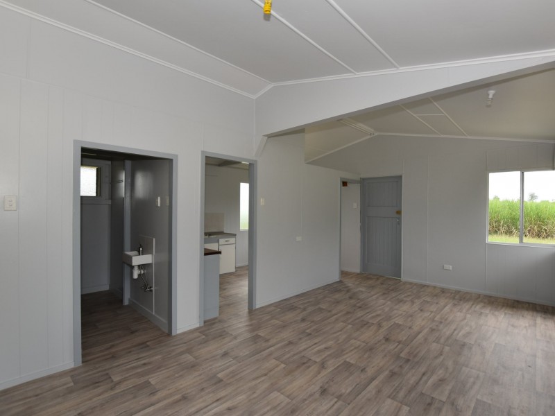 490b Middle Murray Road, Murray Upper QLD 4854