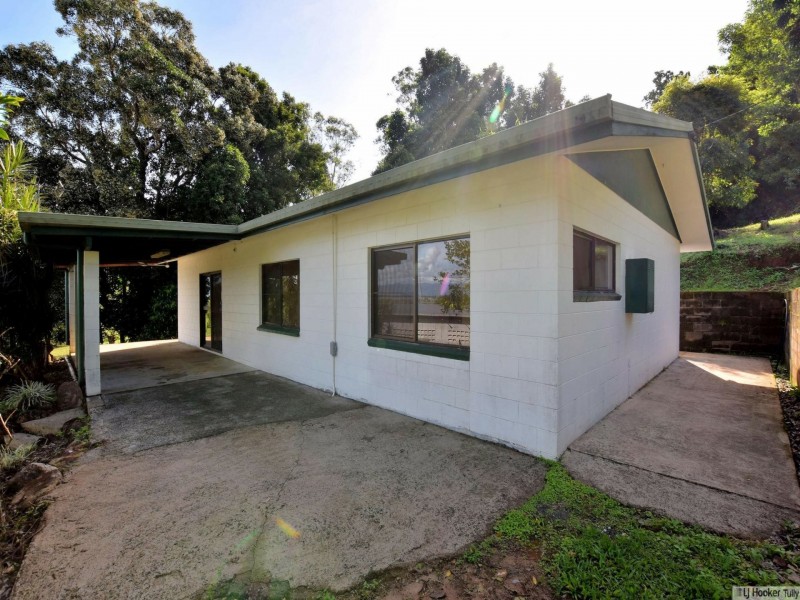 19 Maple Terrace, Tully QLD 4854