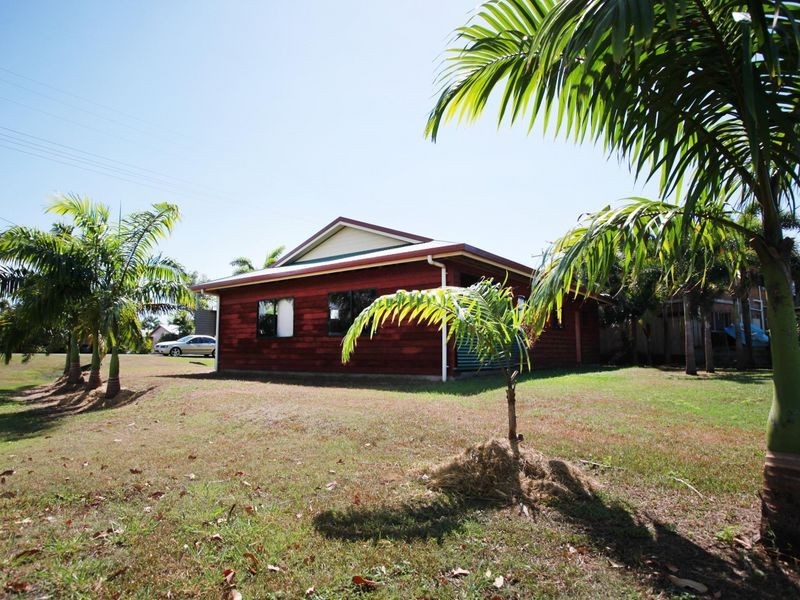 15 Hawthorne Drive, Kurrimine Beach QLD 4871