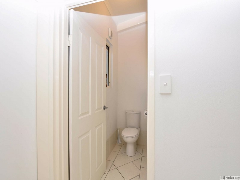 76 Taylor Street, Tully Heads QLD 4854