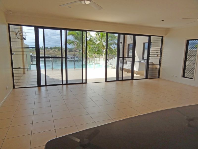 22A Royal Palm Avenue, Cardwell QLD 4849