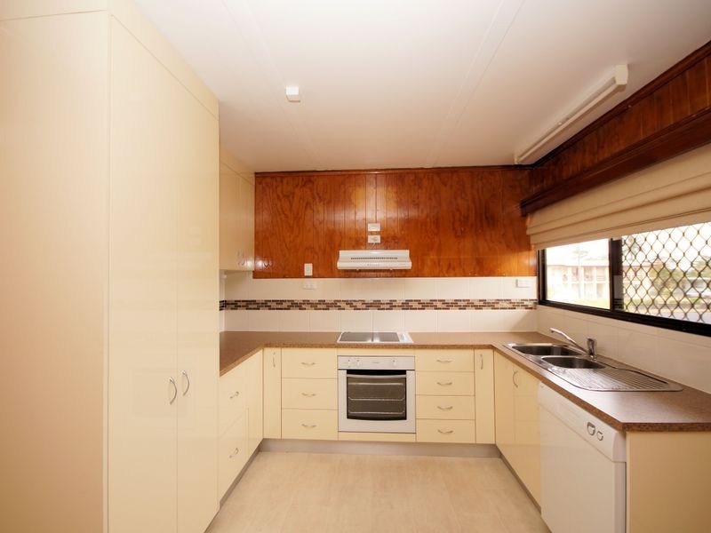 1 Millwood Street, Tully QLD 4854