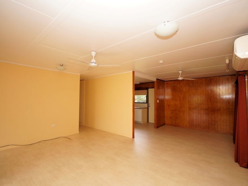 1 Millwood Street, Tully QLD 4854