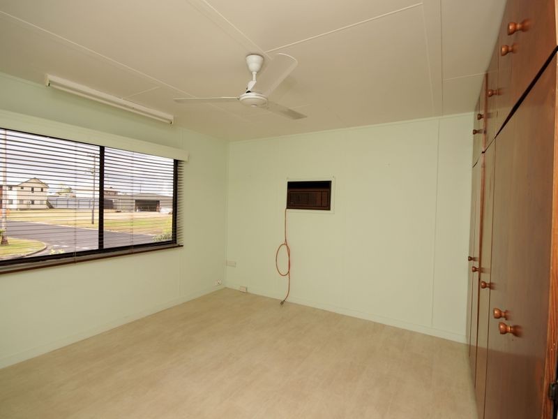 1 Millwood Street, Tully QLD 4854
