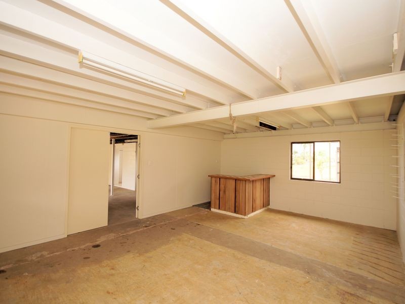 1 Millwood Street, Tully QLD 4854