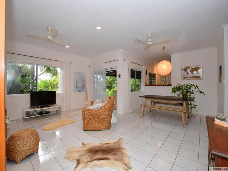 30 Cutten Street, Bingil Bay QLD 4852