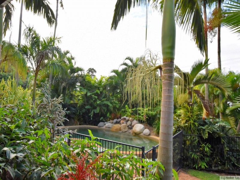 30 Cutten Street, Bingil Bay QLD 4852