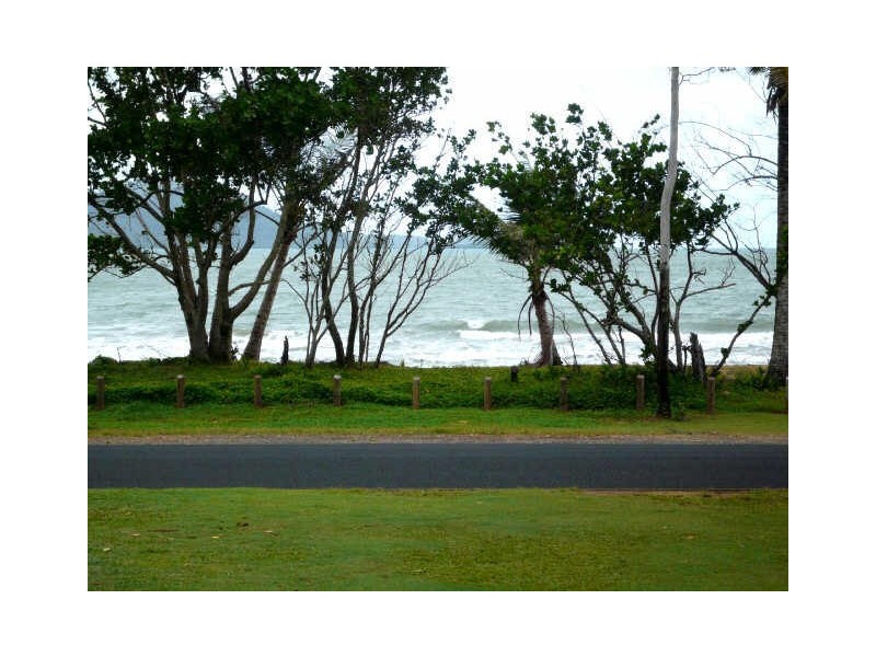 Mission Beach QLD 4852
