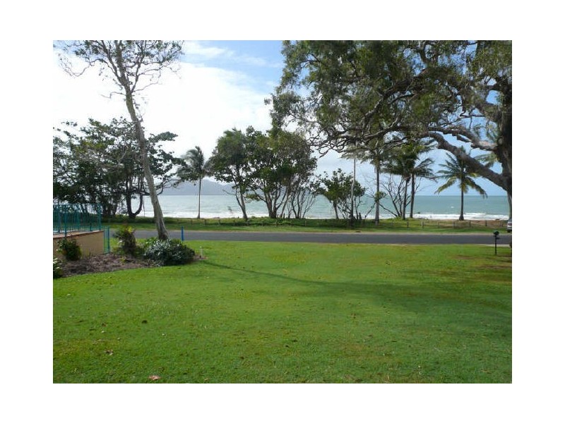 Mission Beach QLD 4852