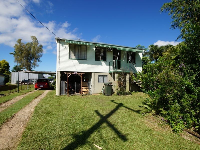 13 Trower Street, Tully QLD 4854