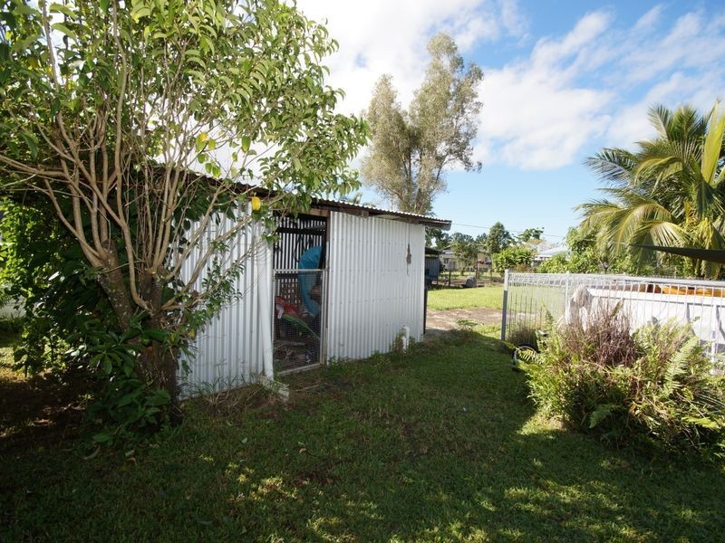 13 Trower Street, Tully QLD 4854