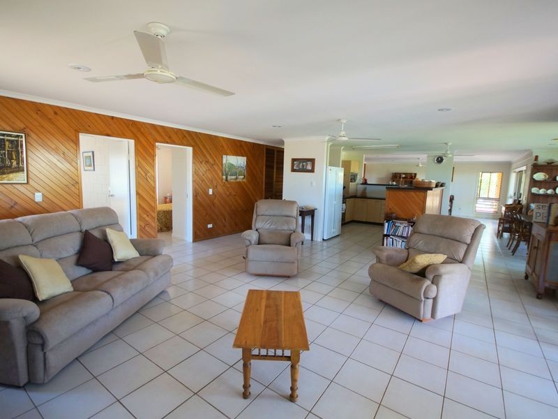 26 Cutten Street, Bingil Bay QLD 4852