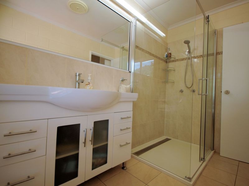 26 Cutten Street, Bingil Bay QLD 4852