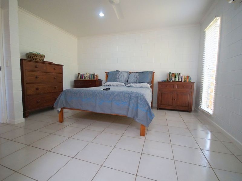 26 Cutten Street, Bingil Bay QLD 4852