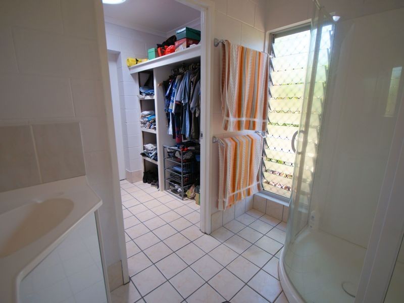 26 Cutten Street, Bingil Bay QLD 4852