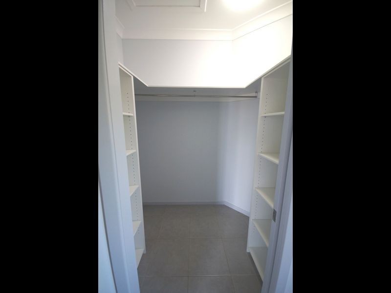 12 Muir Street, Tully Heads QLD 4854