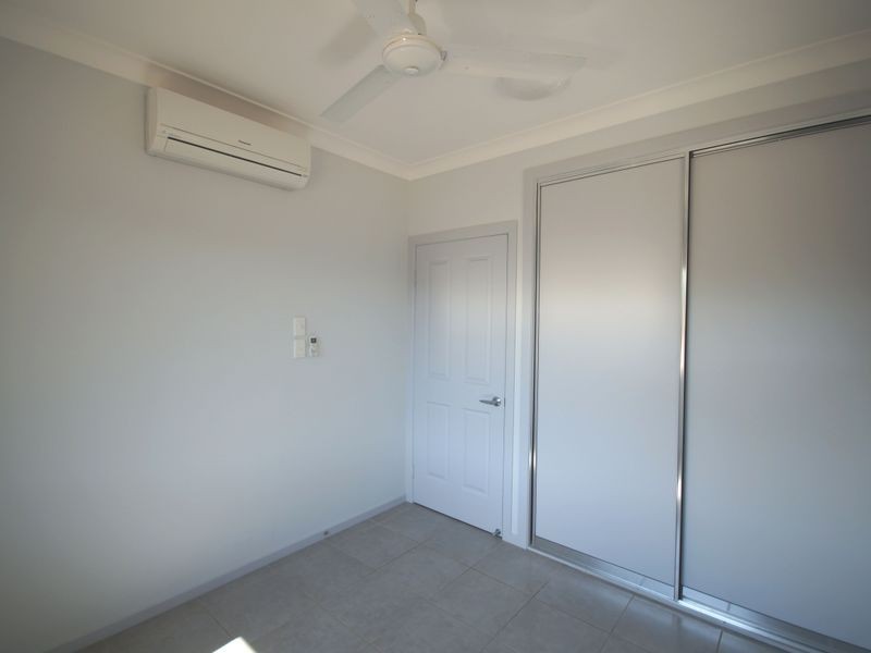 12 Muir Street, Tully Heads QLD 4854