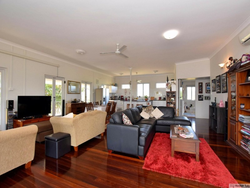 211 Silkwood Japoon Road, Silkwood QLD 4856