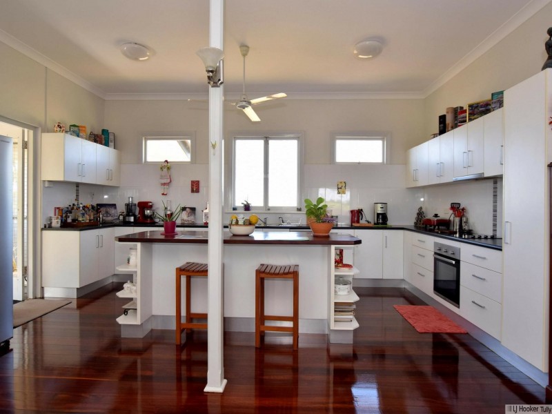 211 Silkwood Japoon Road, Silkwood QLD 4856