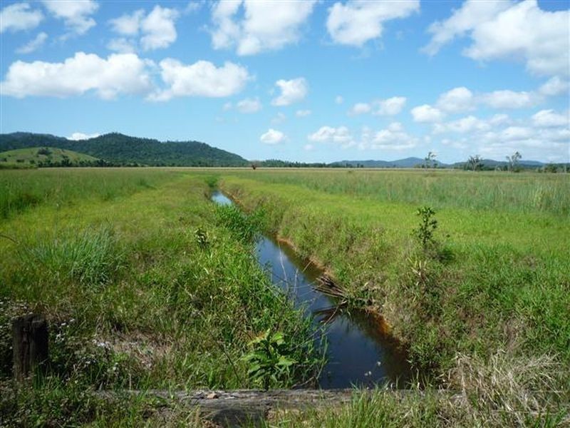 L19 Dargin Road, El Arish QLD 4855
