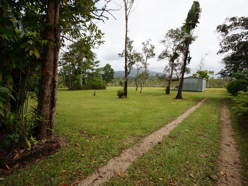 856 East Feluga Road, East Feluga QLD 4854