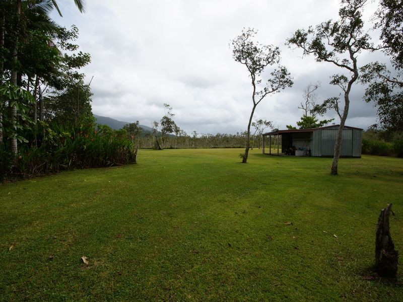 856 East Feluga Road, East Feluga QLD 4854