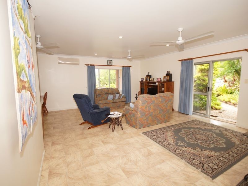 856 East Feluga Road, East Feluga QLD 4854
