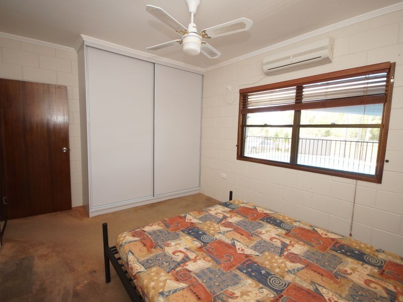 19 Casuarina Street, Tully Heads QLD 4854