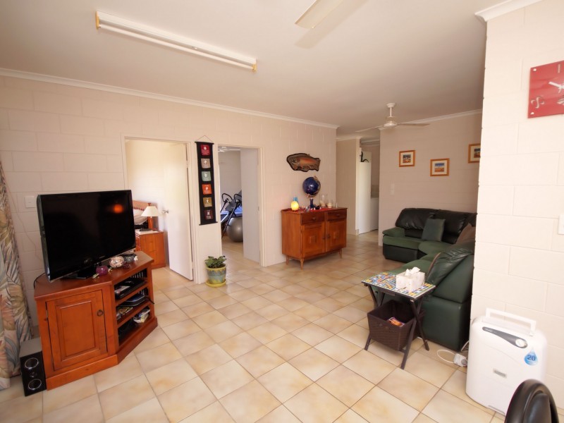 23 Holland Street – Mission Beach, Wongaling Beach QLD 4852
