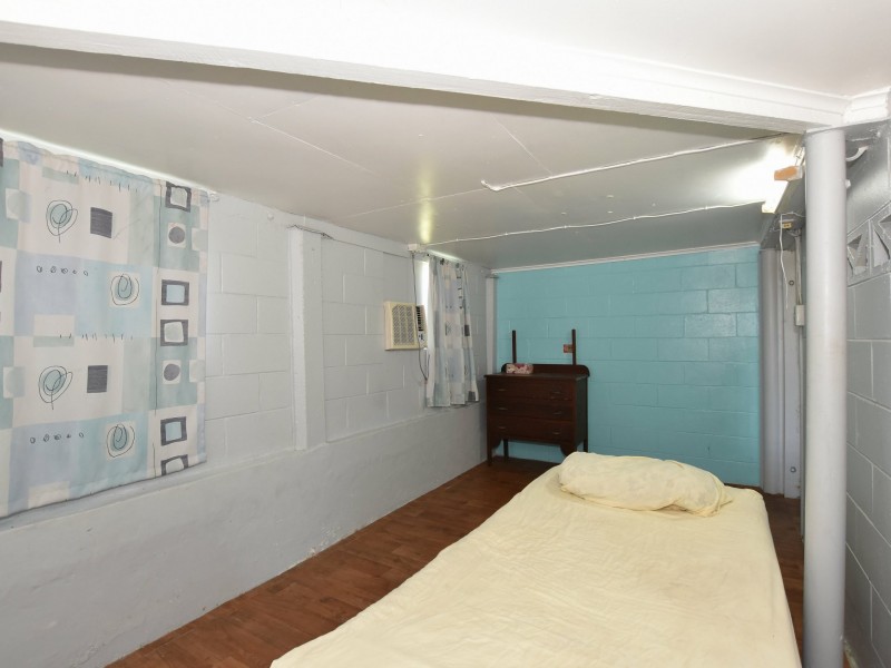 8 Mars Street, Tully QLD 4854