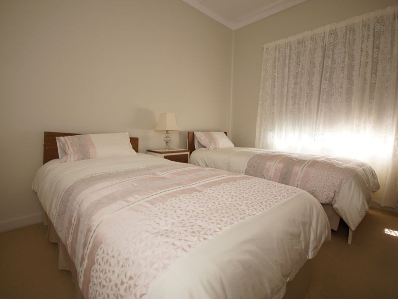 26 Glasgow, El Arish QLD 4855