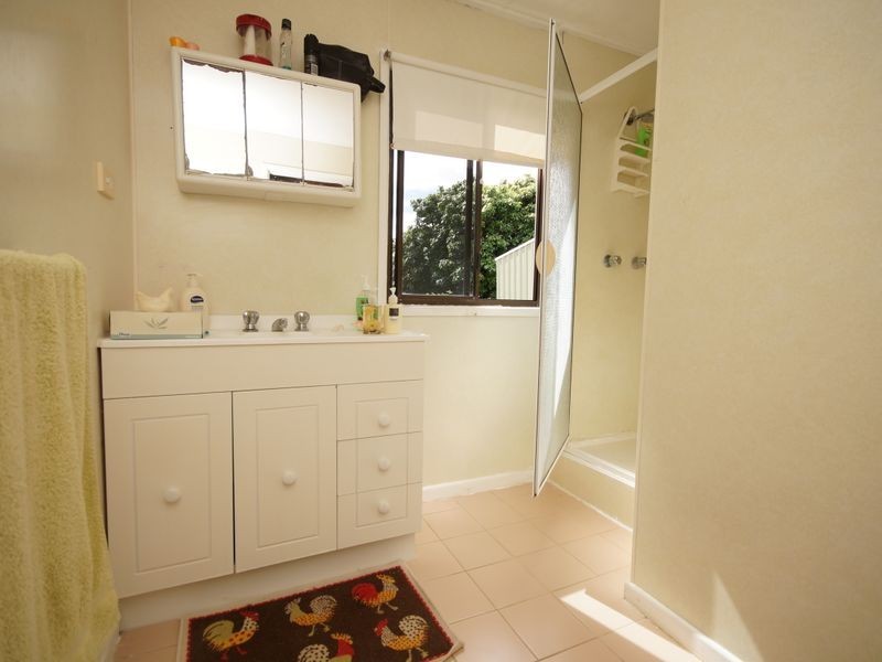 26 Glasgow, El Arish QLD 4855