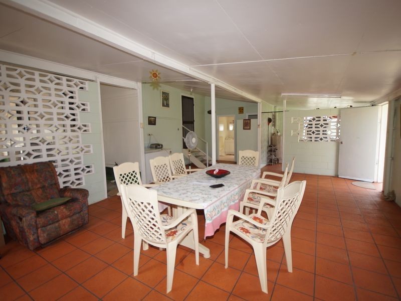 26 Glasgow, El Arish QLD 4855