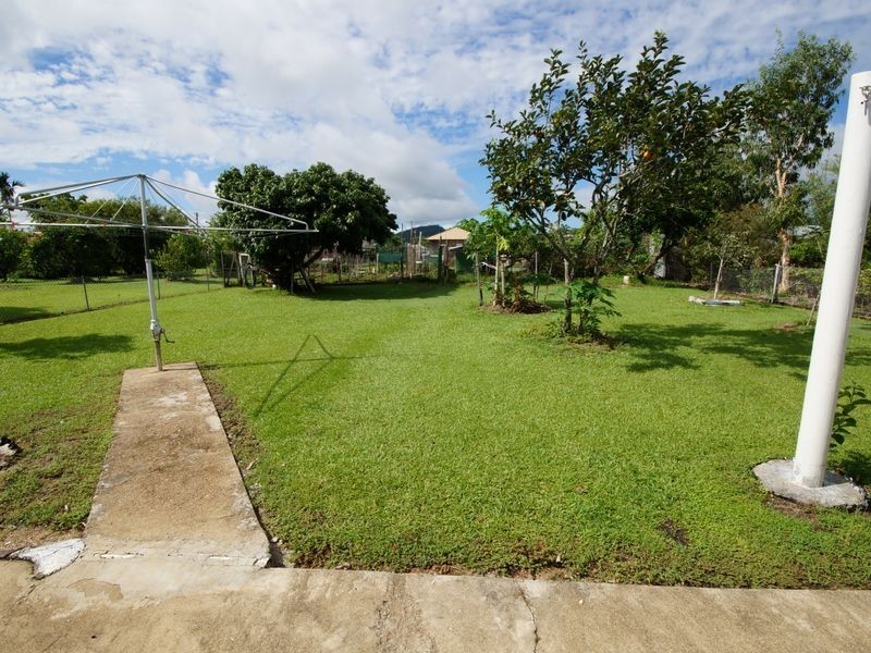 26 Glasgow, El Arish QLD 4855