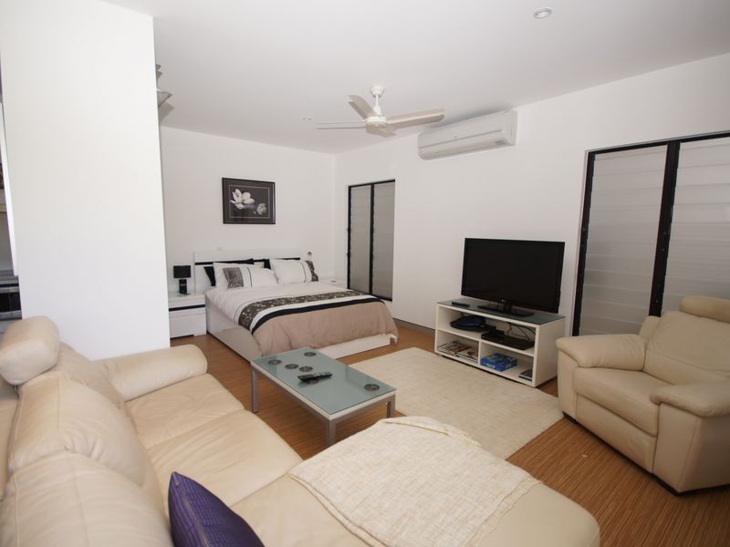 17/10-14 Poinciana Bvd, Cardwell QLD 4849