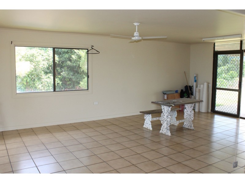 112 Hill Sixty, Jaffa QLD 4855