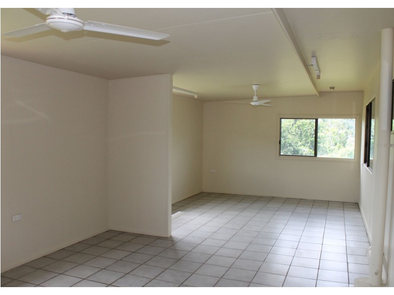 112 Hill Sixty, Jaffa QLD 4855